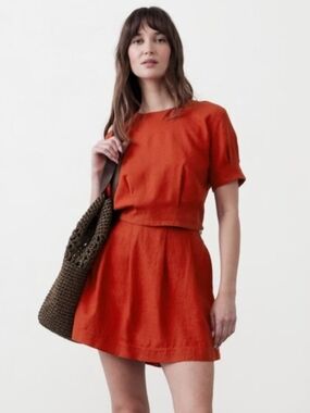 Banana Republic Pleated Linen Mini Skort